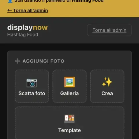 Pannello DisplayNow con le opzioni Facebook e WhatsApp